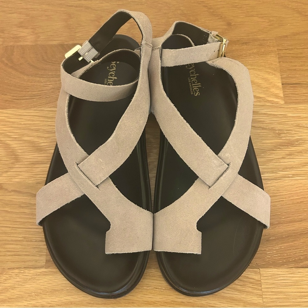 NWT Seychelles Fritz Ankle-strap Sandals in Beige - Picture 2 of 5